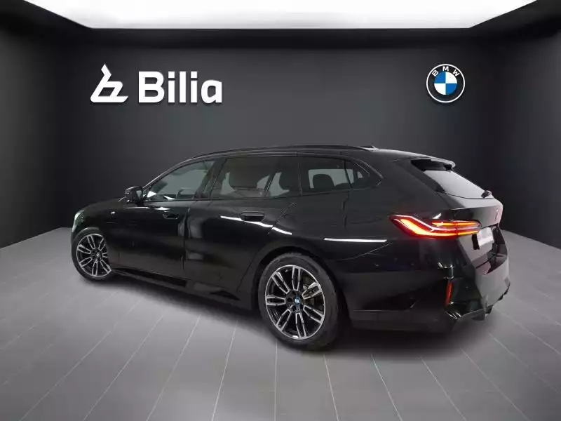 BMW 520 520d M-sport - Photo 1