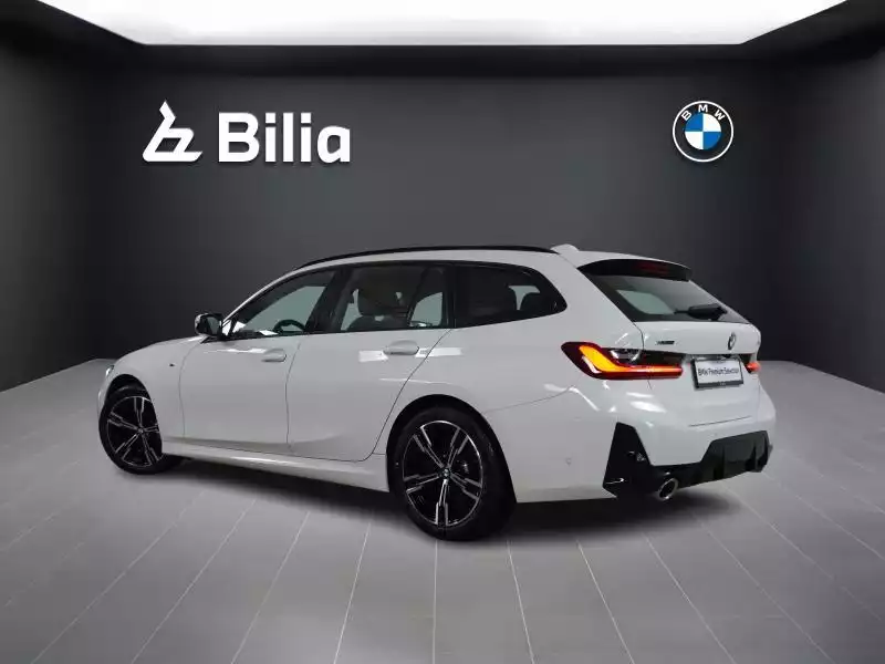 BMW 320 Touring M-Sport - Photo 1