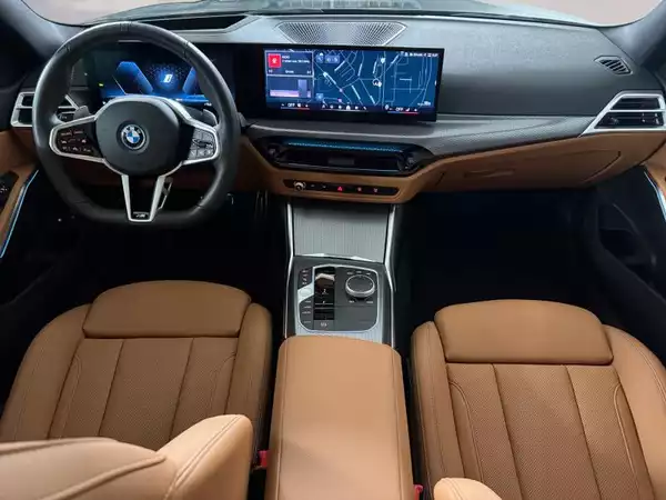 BMW 330 330e M-sport - Photo 3