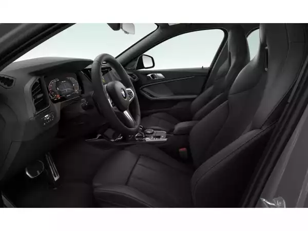 BMW 135 M135i xDrive - Photo 3