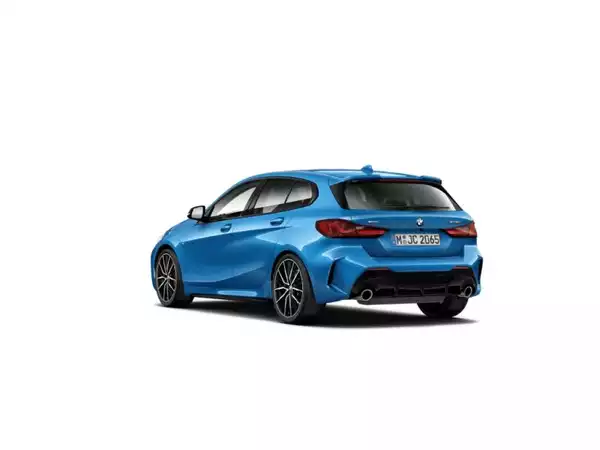 BMW 135 M135 xDrive Hatch - Photo 2