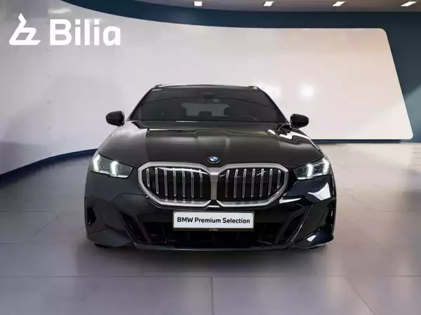 BMW 520 520d xDrive M-sport - Photo 2