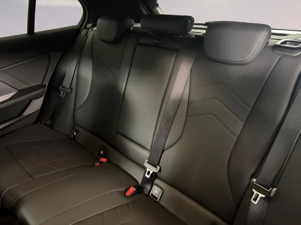 BMW 120 120d M-sport - Photo 2