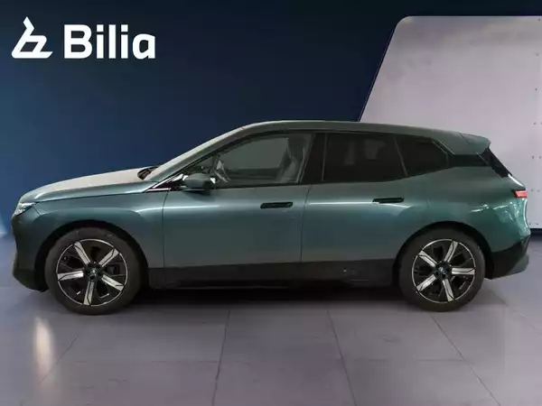 BMW iX iX 40 xDrive - Photo 2