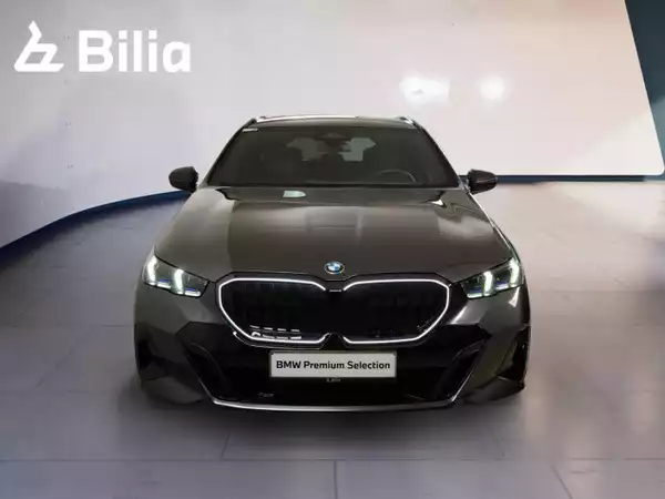 BMW 520 520i M-sport - Photo 2