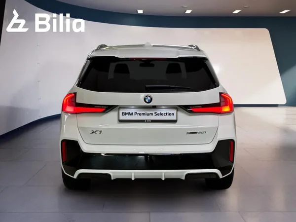 BMW X1 X1 20i sDrive M-sport - Photo 3