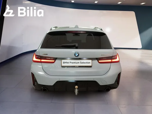 BMW 320 330e Touring xDrive M-Sport - Photo 3