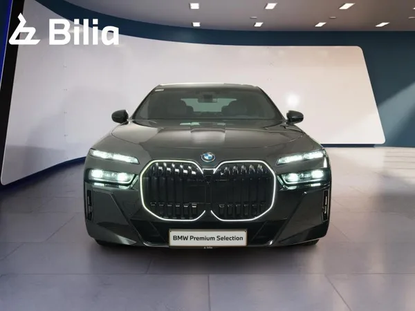 BMW i7 I7 xDrive60 - Photo 2