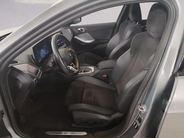 BMW 120 120I M-SPORT - Photo 3