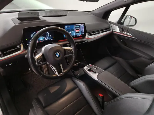 BMW 223 223i Active Tourer xDrive M-sport - Photo 2