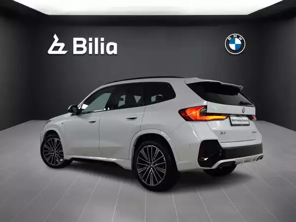 BMW X1 23d M-Sport - Photo 2