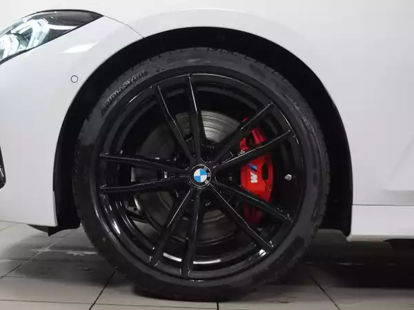 BMW 340 Touring - Photo 3