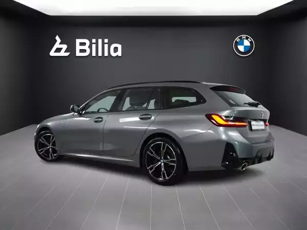 BMW 320 320d M-sport - Photo 2