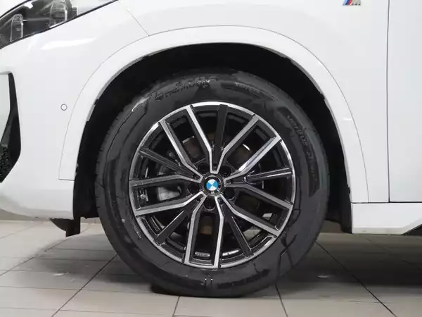 BMW X1 20d M-Sport - Photo 3