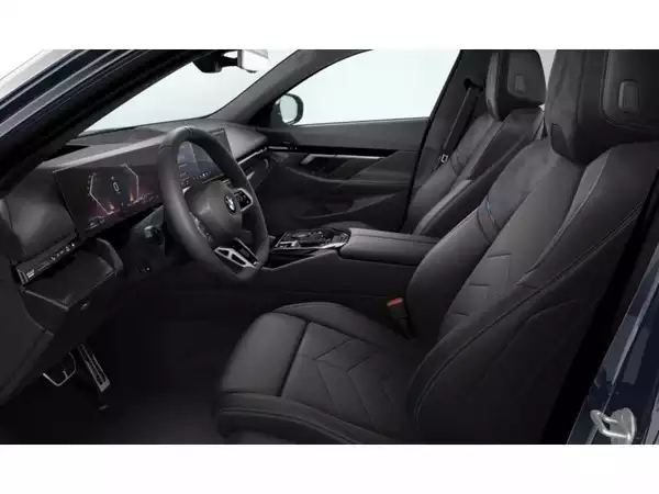 BMW 520 xDrive Touring m-sport - Photo 3