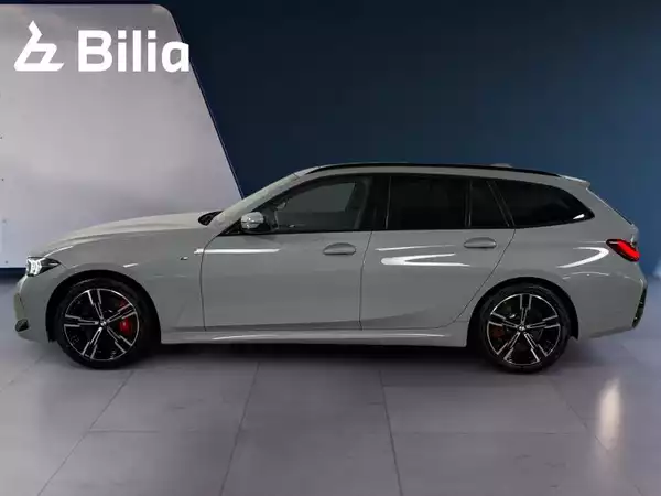 BMW 330 Touring xDrive - Photo 2