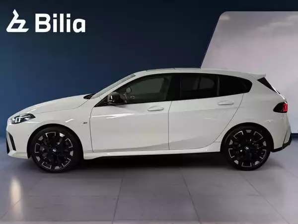 BMW 135 M135i xDrive - Photo 2