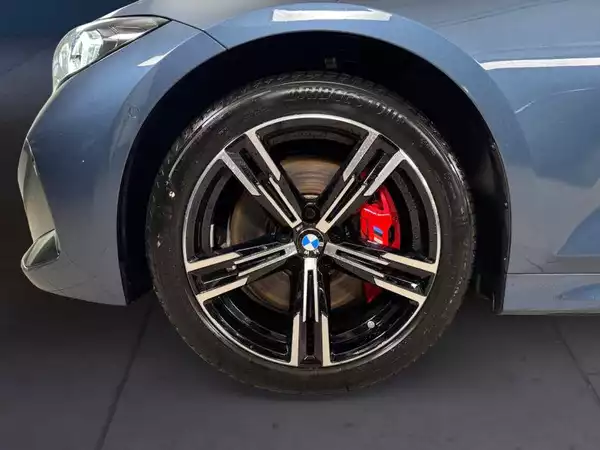 BMW 320 320d xDrive M-sport - Photo 3