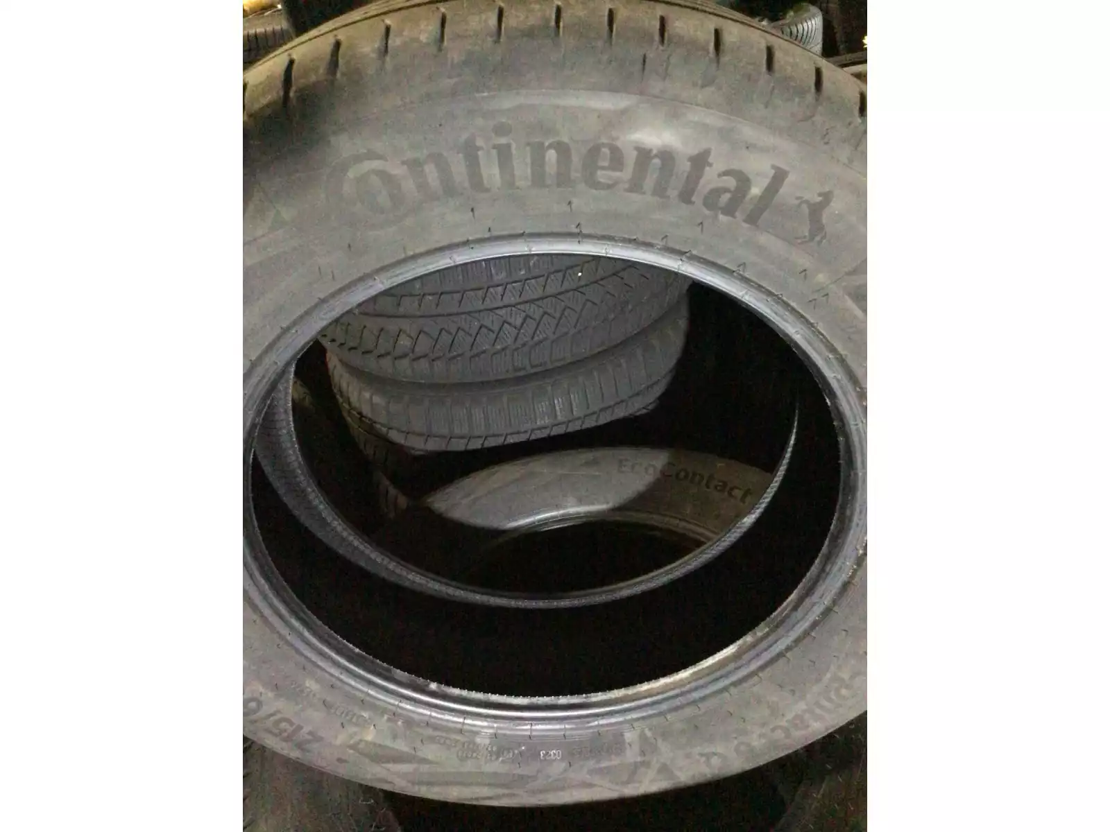 Pneus été 17 215/60 R17 96H - Photo 1