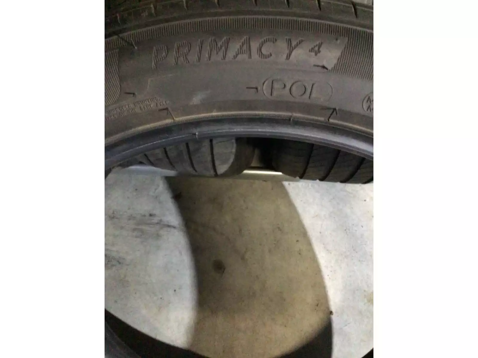 Pneus été 19 245/45 R19 102V - Photo 1