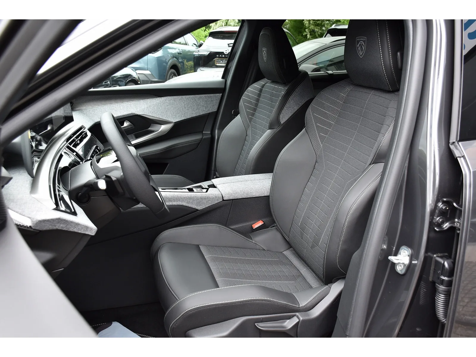 Peugeot 5008 GT Hybrid 145 e-DCS6 7 Pl. ACC CAM NEUF - Photo 1