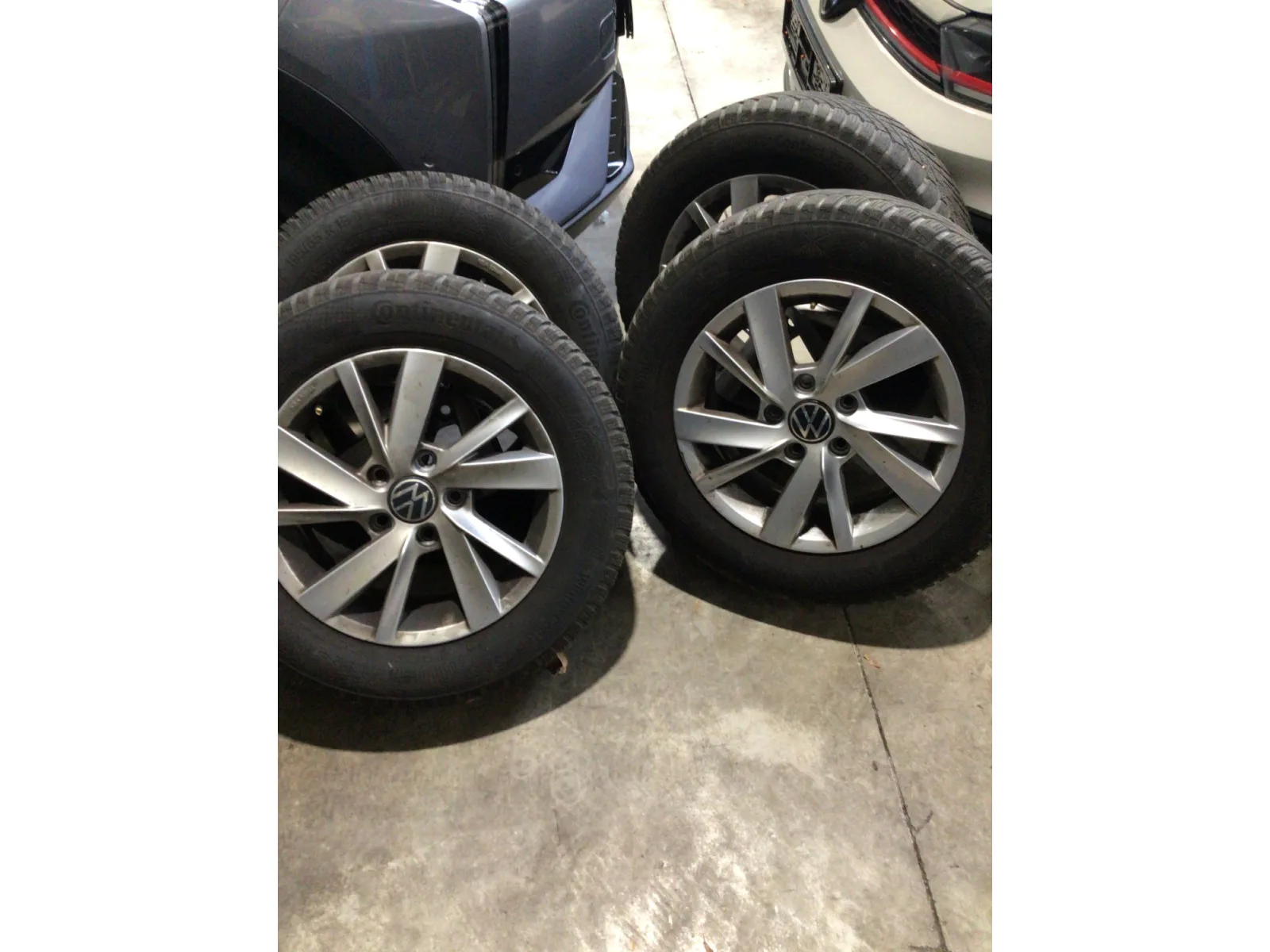 Jantes alu + Pneus hiver 15 195/65 R15 91T - Photo 1