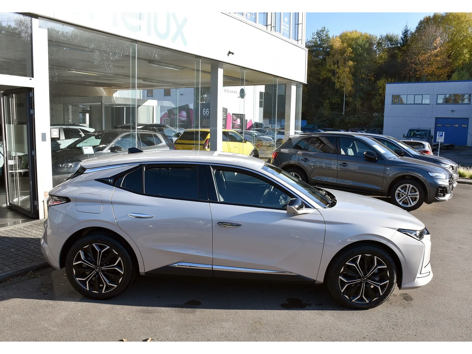 DS Automobiles DS 4 1.5 BlueHDI Etoile EAT8 NAPPA MEMO HUD ACC CAM360 1° MAIN - Photo 1
