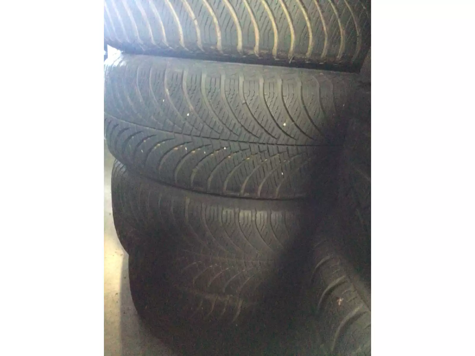Jantes acier + Pneus toutes saisons 15 195/60 R15 88V - Photo 1