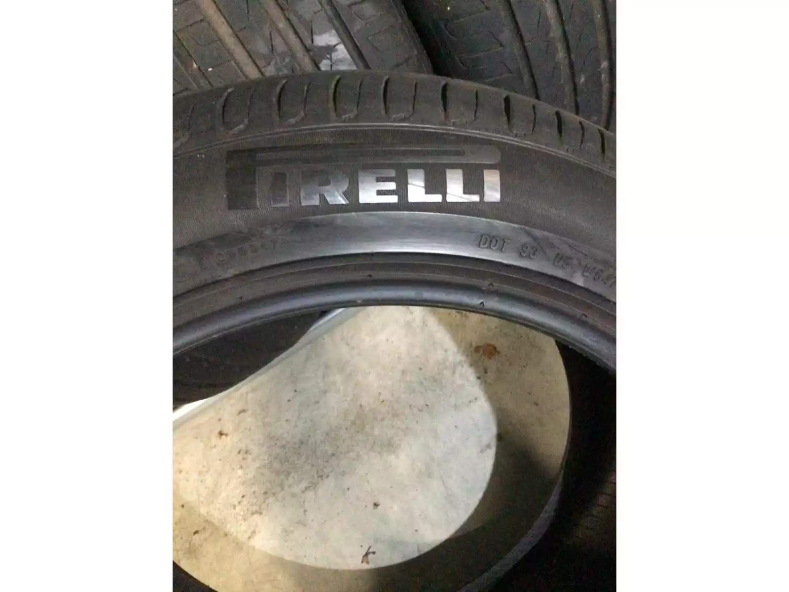 Pneus été 18 225/55 R18 102Y - Photo 1