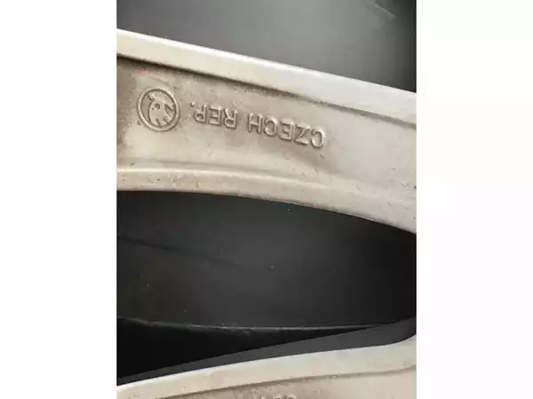 Jantes alu + Pneus été 18 235/55 R18 100V - Photo 3