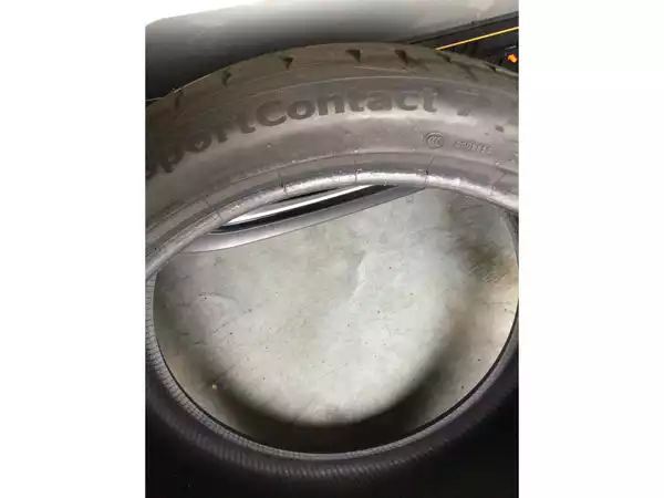 Pneus été 19 245/40 R19 98Y - Photo 2
