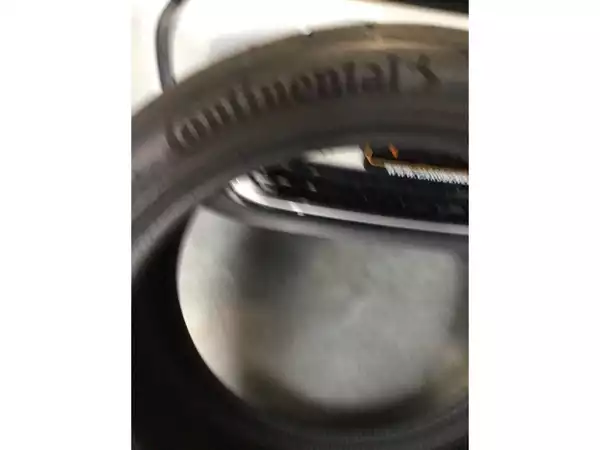 Pneus été 19 245/40 R19 98Y - Photo 3