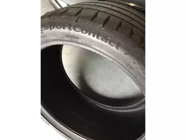 Pneus été 19 275/35 R19 100Y - Photo 2