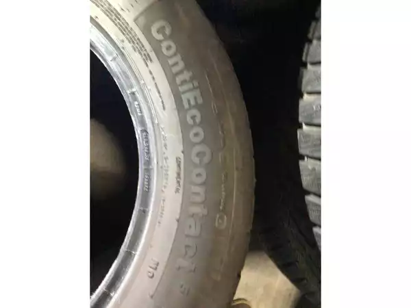 Pneus été 16 205/60 R16 92V - Photo 2