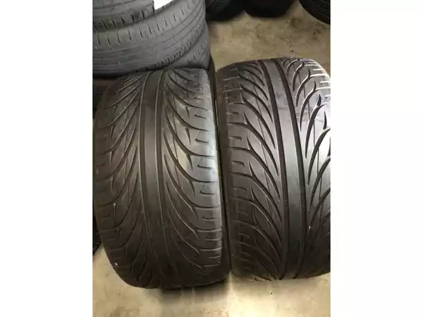 Pneus été 18 265/35 R18 93W - Photo 1