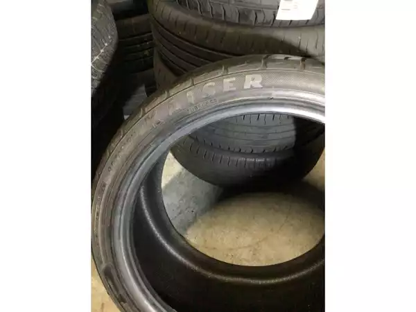 Pneus été 18 265/35 R18 93W - Photo 2