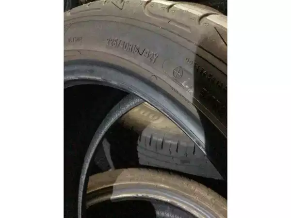 Pneus été 18 225/40 R18 92Y - Photo 2