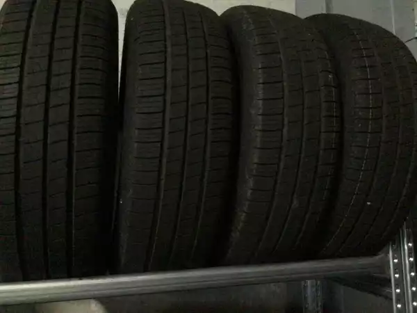 Pneus été 18 195/60 R18 96H - Photo 2