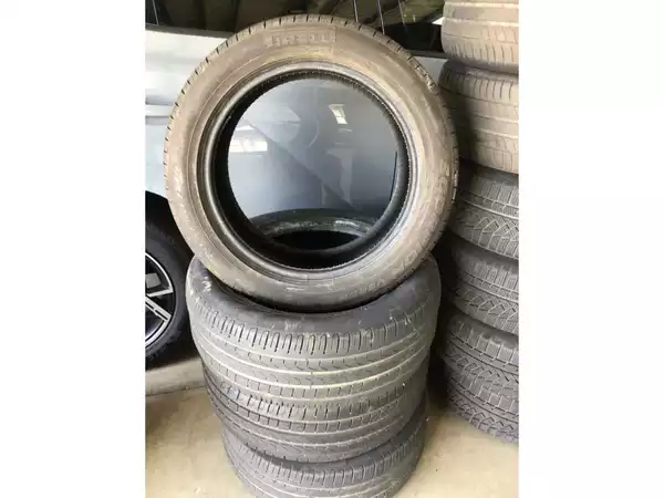 Pneus été 18 235/60 R18 97V - Photo 1