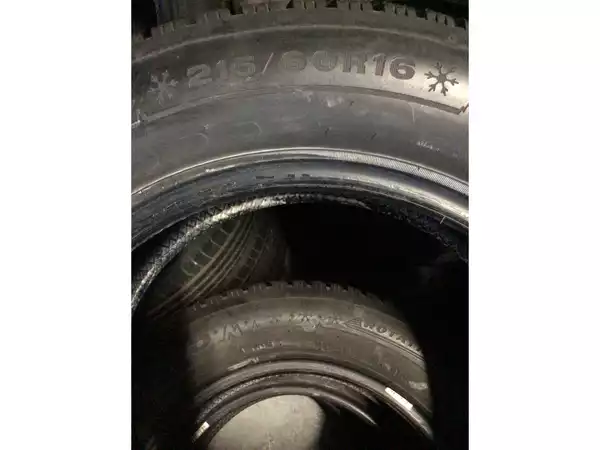 Pneus hiver 16 215/65 R16 99H - Photo 3