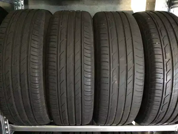 Jantes alu + Pneus été 18 225/55 R18 98V - Photo 2
