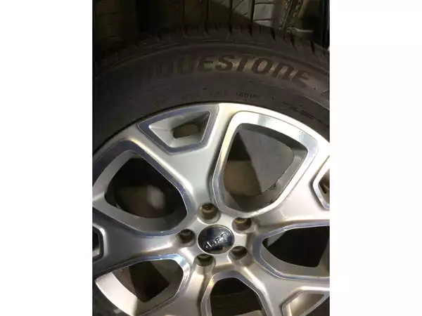 Jantes alu + Pneus été 18 225/55 R18 98V - Photo 3