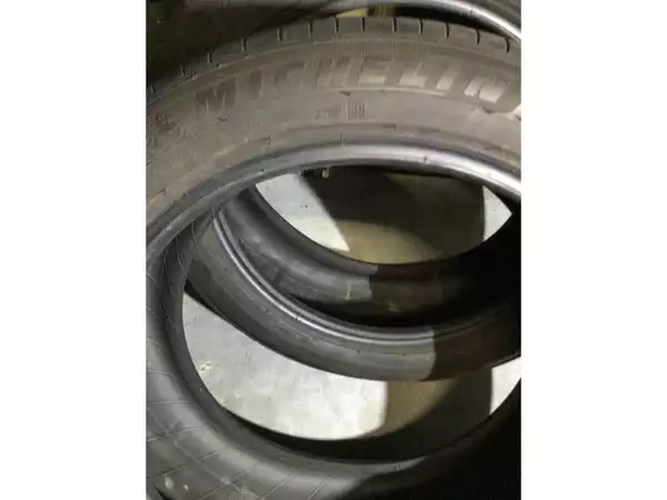 Pneus été 18 225/50 R18 99W - Photo 2
