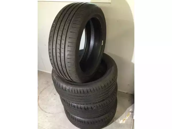 Pneus été 17 215/45 R17 91W - Photo 1
