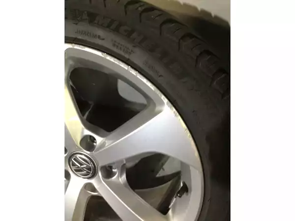 Jantes alu + Pneus toutes saisons 17 225/45 R17 94Y - Photo 2