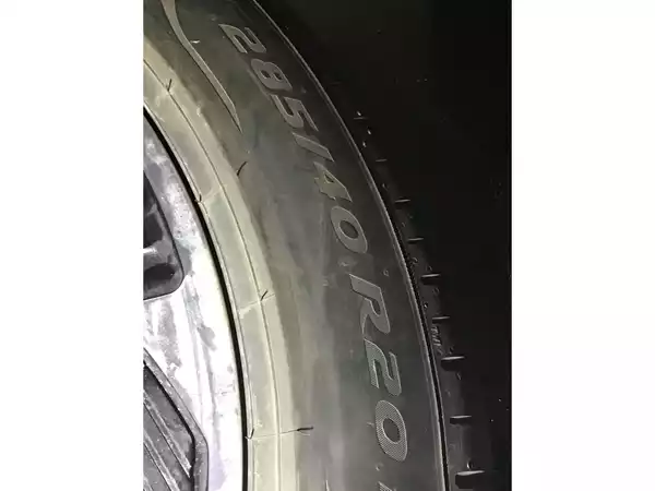 Jantes alu + Pneus été 20 245/45 R20 - Photo 3