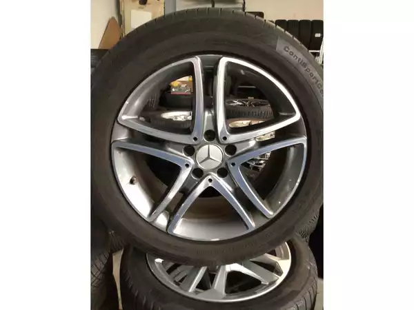 Jantes alu + Pneus été 18 245/50 R18 - Photo 2
