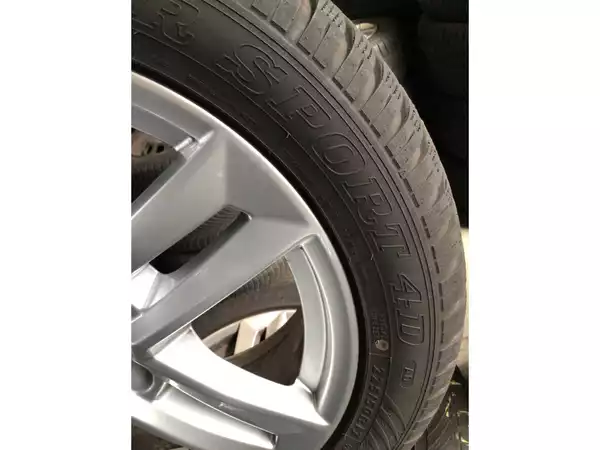 Jantes alu + Pneus hiver 17 225/50 R17 98H - Photo 2