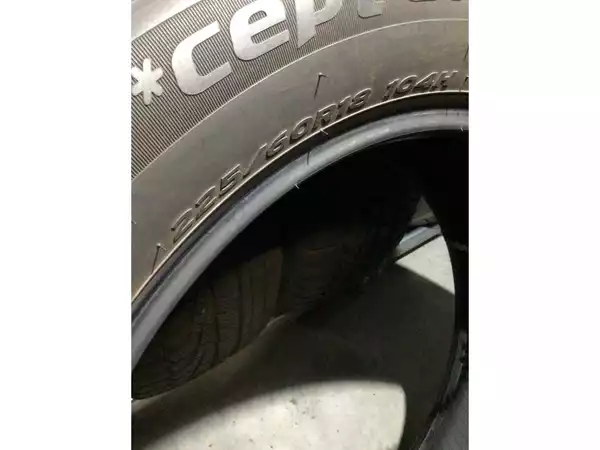 Pneus hiver 18 225/60 R18 104H - Photo 2