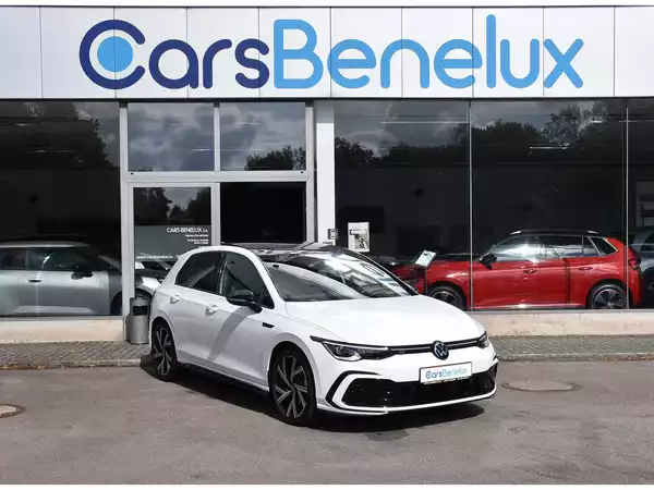 Volkswagen Golf 1.5 eTSI R-Line DSG TO ATT RMQ TRAVEL PARK CAM KEYLESS - Photo 1